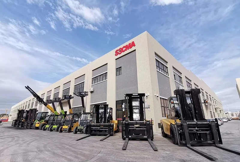 socma heavy duty forklift for ports, steel mill rent (1)