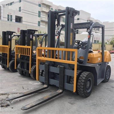 7 Tuj Ob Tsav Diesel Forklift Truck