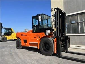 SOCMA 18 Tuj Heavy Duty Forklift